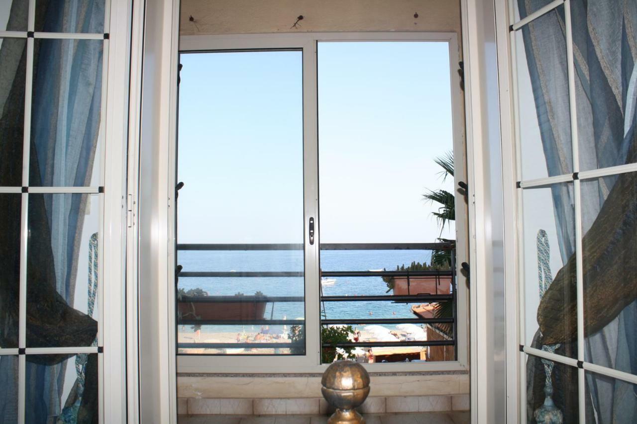 Patrancarro Home - Letojanni Taormina ภายนอก รูปภาพ